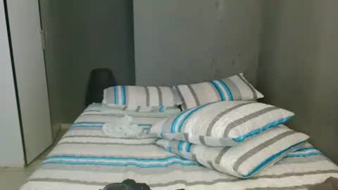 hotlilya online show from 13, 4, 2026