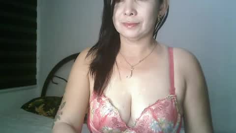 hotmamajen4u online show from 20, 7, 2026