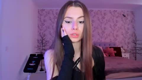 Snapshot of hotmolly_ chatting on 4, 6, 2026 hotmolly_ online show from 4, 6, 2026