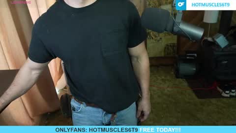 Snapshot of hotmuscles6t9 chatting on 16, 5, 2026 hotmuscles6t9 online show from 16, 5, 2026