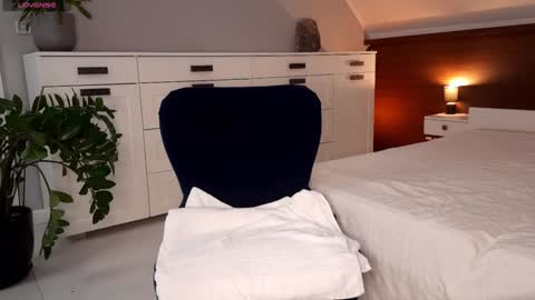 Mola online show from 18, 12, 2024