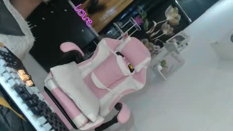 RHICAH online show from 7, 4, 2026