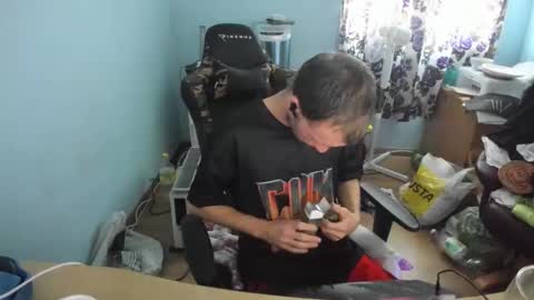 Snapshot of hotsummer1996 chatting on 17, 10, 2025 hot online show from 17, 10, 2025