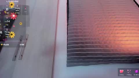 Snapshot of hottbee3645 chatting on 18, 2, 2026 hottbee3645 online show from 18, 2, 2026