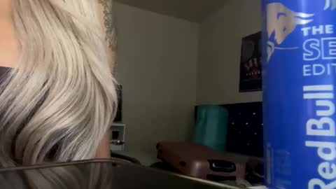 hottie940534 online show from 15, 1, 2026