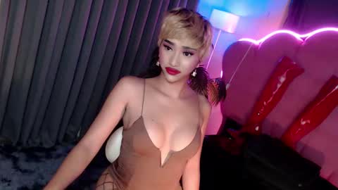 kylie online show from 12, 4, 2026