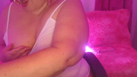 sweetie Aunt online show from 19, 10, 2025