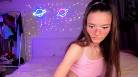 Snapshot of hottiesteverly chatting on 4, 10, 2025 Jane online show from 4, 10, 2025