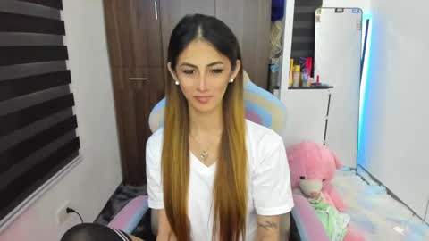 Snapshot of hottietrinity chatting on 19, 2, 2025 YOUR ONE AND ONLY TRINITY online show from 19, 2, 2025