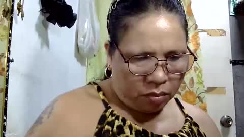 hottycrissy4u online show from 4, 6, 2026