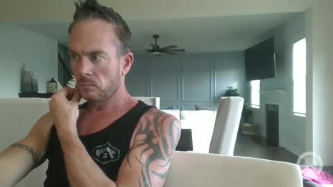 Hotwifehotlife01 online show from 12, 4, 2026