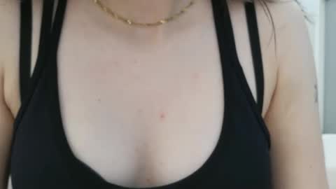 Hotwixx online show from 19, 4, 2026