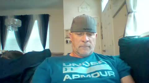 Snapshot of hotyummycock69 chatting on 28, 10, 2025 hotyummycock69 online show from 28, 10, 2025