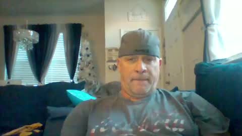 Snapshot of hotyummycock69 chatting on 28, 11, 2025 hotyummycock69 online show from 28, 11, 2025