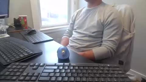 hoverday online show from 4, 12, 2025