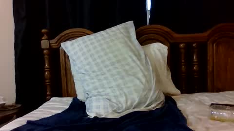 Snapshot of howieramder chatting on 14, 11, 2025 howieramder online show from 14, 11, 2025