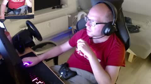 Snapshot of hoyboydkk chatting on 4, 7, 2026 Christian online show from 4, 7, 2026