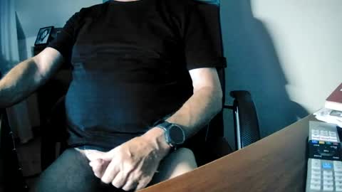 Snapshot of hpeter111 chatting on 15, 7, 2026 Peter online show from 15, 7, 2026