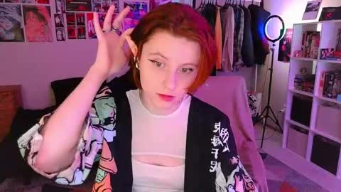 Snapshot of hua_lian chatting on 12, 2, 2026 Alice online show from 12, 2, 2026