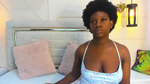 Snapshot of huddah_cam chatting on 18, 2, 2025 huddah online show from 18, 2, 2025