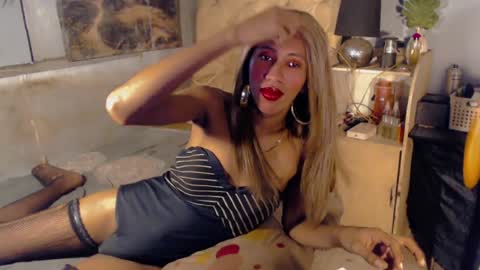 hugecock_caramel online show from 11, 7, 2026