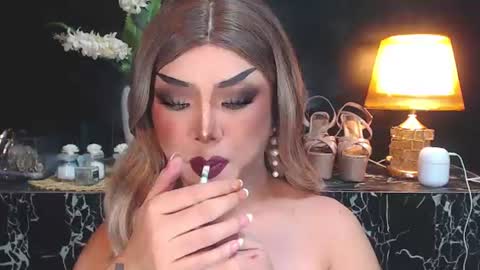 Snapshot of hugecockchristine chatting on 13, 7, 2026 Christine online show from 13, 7, 2026