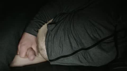 hugecumload009 online show from 16, 4, 2026