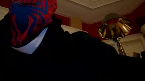 hugewhitecockboy online show from 1, 1, 2025