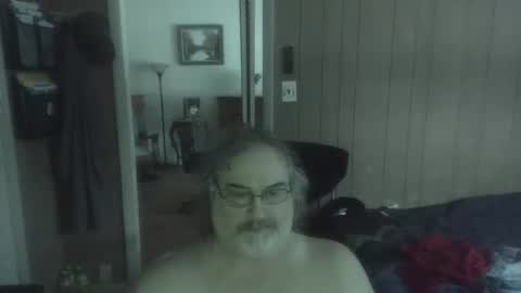 lonely huggy bear online show from 24, 2, 2025