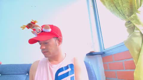 hugo_bighot online show from 3, 12, 2024