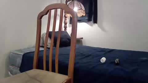 HugoBergeron82 online show from 12, 2, 2026