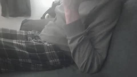 Snapshot of huguit0266666 chatting on 6, 3, 2026 hugx29 online show from 6, 3, 2026