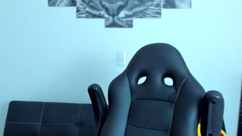 Snapshot of humber_eli chatting on 11, 2, 2025 Eli online show from 11, 2, 2025