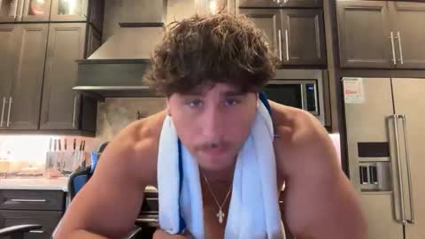 hungkingg22 online show from 17, 5, 2026