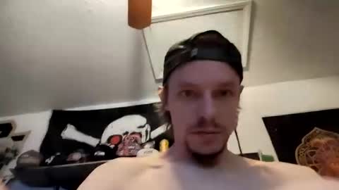 hungtxcock92 online show from 14, 2, 2025