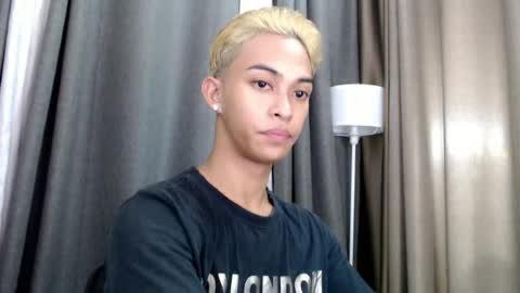 Snapshot of hunk_edward chatting on 18, 6, 2026 hunk_edward online show from 18, 6, 2026