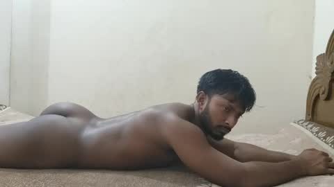 Snapshot of hunky_ariyaan chatting on 9, 5, 2026 Hunky Ariyaan online show from 9, 5, 2026