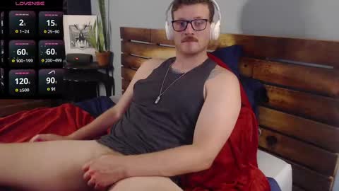 Snapshot of hunky_arthur chatting on 18, 2, 2025 Hunky Arthur online show from 18, 2, 2025