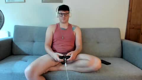 Snapshot of hunky_arthur chatting on 21, 2, 2025 Hunky Arthur online show from 21, 2, 2025