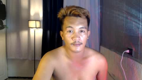 hunkylloyd online show from 21, 7, 2026