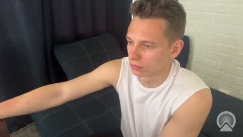 Snapshot of hunter_f1t chatting on 27, 5, 2026 Hunter online show from 27, 5, 2026