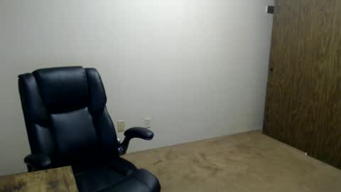 Snapshot of hunter_jayden7 chatting on 29, 6, 2026 TypsyT7 online show from 29, 6, 2026