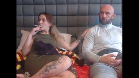 HunterandEsme online show from 22, 1, 2025