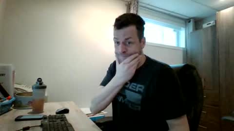 hurley7890 online show from 13, 4, 2026