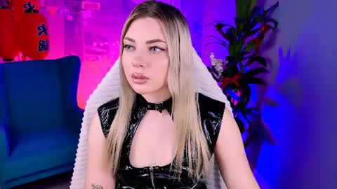 Snapshot of hyileyclark chatting on 15, 6, 2026 hyileyclark online show from 15, 6, 2026