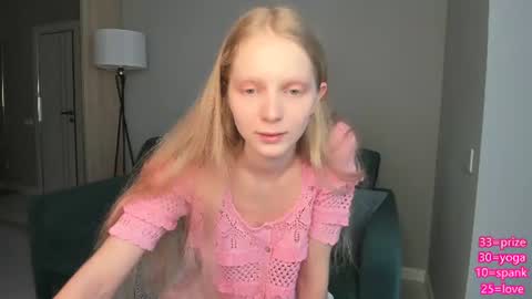 Snapshot of hypnoootic chatting on 6, 7, 2026 Jenny online show from 6, 7, 2026