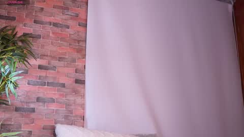 Lucy online show from 8, 2, 2025