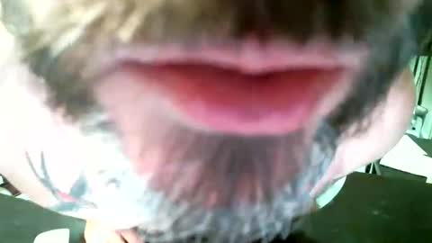 i_should_go_outside online show from 19, 12, 2024