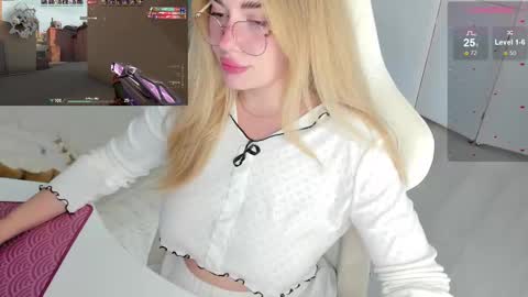 HiI am  EvaPVT is open  online show from 10, 10, 2025