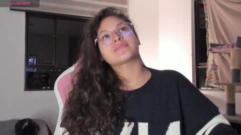 On instagram Imm  NikkiHelp me reach 100 likes online show from 15, 1, 2025